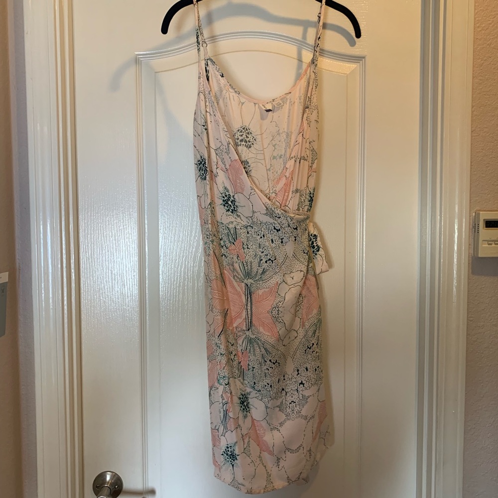 NWOT Roxy Wrap Sundress